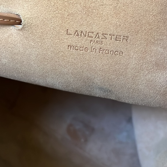 Stunning Cowhide Bucket Bag & Pouch by Lancaster, City - Picture 10 of 10